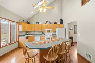 327 Sugar Run Rd, Franklin Township, PA 15370 - Photo 11