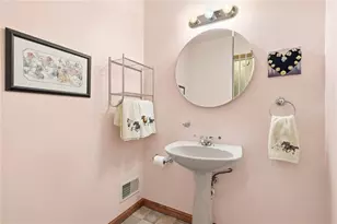 327 Sugar Run Rd, Franklin Township, PA 15370 - Photo 23