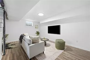 264 Coraopolis Rd, Robinson Twp, PA 15108 - Photo 27