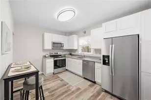 264 Coraopolis Rd, Robinson Twp, PA 15108 - Photo 11