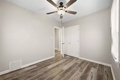 264 Coraopolis Rd, Robinson Twp, PA 15108 - Photo 21