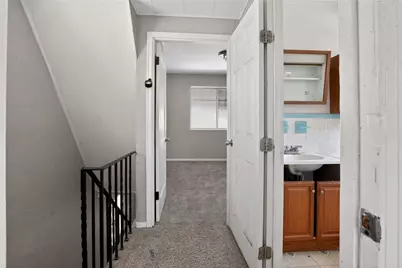 208 E Woodford Ave, Pittsburgh, PA 15210 - Photo 25