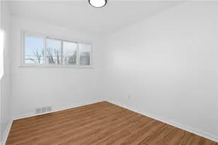 156 Deerfield Dr, Pittsburgh, PA 15235 - Photo 15