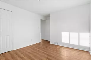 156 Deerfield Dr, Pittsburgh, PA 15235 - Photo 13