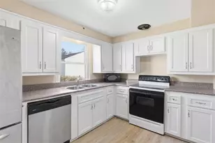 1900 Beechford Ave, Moon/Crescent Twp, PA 15108 - Photo 5