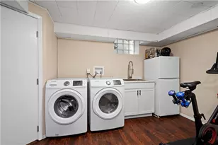 408 Orchard Dr, Pittsburgh, PA 15228 - Photo 25