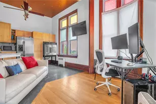 1 Pius St, Pittsburgh, PA 15203 - Photo 9