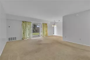 61 Darlington Rd, Patterson Township, PA 15010 - Photo 3