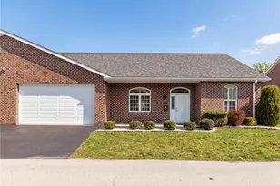 909 Valentina Ln, Lower Burrell, PA 15068 - Photo 1