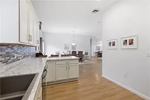 909 Valentina Ln, Lower Burrell, PA 15068 - Photo 11