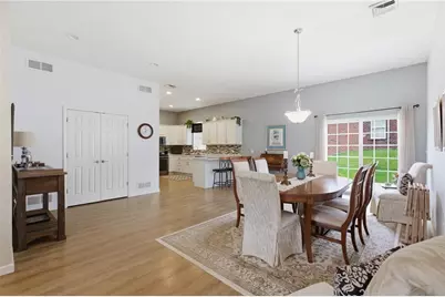 909 Valentina Ln, Lower Burrell, PA 15068 - Photo 13