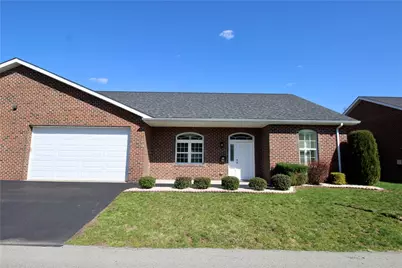 909 Valentina Ln, Lower Burrell, PA 15068 - Photo 1