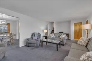 1606 Old Brodhead Rd, Center Township, PA 15061 - Photo 17