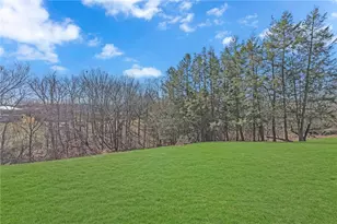 1606 Old Brodhead Rd, Center Township, PA 15061 - Photo 11