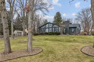 502 Westview Dr, Brighton Township, PA 15009 - Photo 1