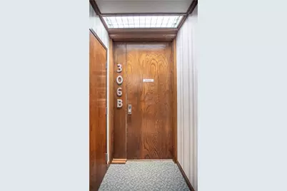 306 McKnight Park Dr, Ross Twp, PA 15237 - Photo 7