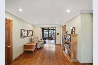 5971 Cherryview Ln, Bethel Park, PA 15102 - Photo 15