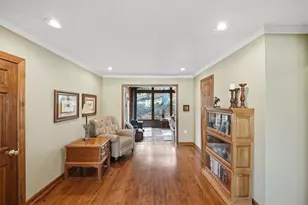 5971 Cherryview Ln, Bethel Park, PA 15102 - Photo 15