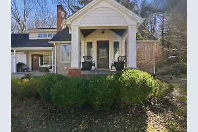 5971 Cherryview Ln, Bethel Park, PA 15102 - Photo 3