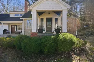 5971 Cherryview Ln, Bethel Park, PA 15102 - Photo 3