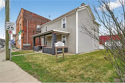 8 S Main St, Houston, PA 15342 - Photo 3