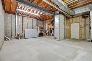 643 Lamarido St, Pittsburgh, PA 15226 - Photo 41