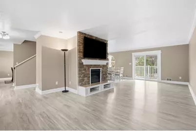 643 Lamarido St, Pittsburgh, PA 15226 - Photo 7