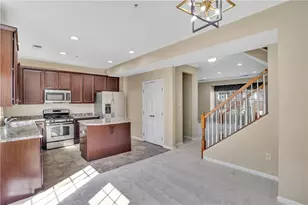 230 Broadstone Dr, Adams Township, PA 16046 - Photo 17