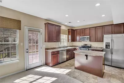 230 Broadstone Dr, Adams Township, PA 16046 - Photo 15