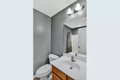 230 Broadstone Dr, Adams Township, PA 16046 - Photo 31