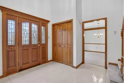 425 Stag Horn Dr, Pittsburgh, PA 15090 - Photo 5