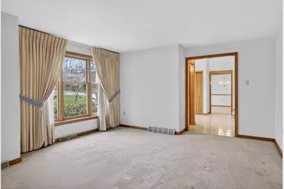 425 Stag Horn Dr, Pittsburgh, PA 15090 - Photo 7