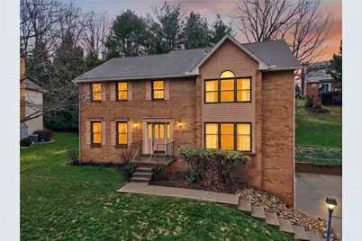 425 Stag Horn Dr, Pittsburgh, PA 15090 - Photo 1