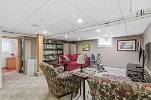 401 Olympia Rd, Pittsburgh, PA 15211 - Photo 23