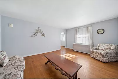 608 W Smithfield Street, Mt Pleasant Boro, PA 15666 - Photo 5