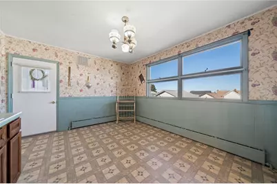 608 W Smithfield Street, Mt Pleasant Boro, PA 15666 - Photo 11