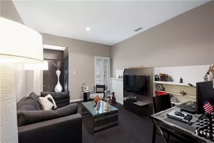 157 Fairway Landings Dr, Canonsburg, PA 15317 - Photo 17