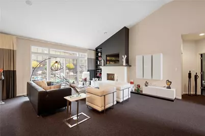 157 Fairway Landings Dr, Canonsburg, PA 15317 - Photo 5