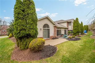 157 Fairway Landings Dr, Canonsburg, PA 15317 - Photo 35