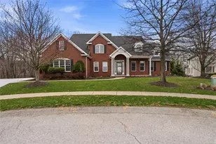 247 Erin, Cranberry Township, PA 16066 - Photo 3