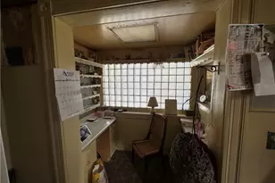 172 Franklin Ave, Vandergrift, PA 15690 - Photo 7