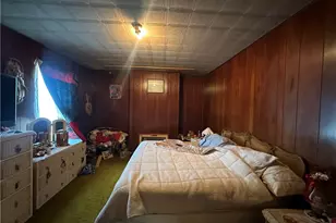 172 Franklin Ave, Vandergrift, PA 15690 - Photo 13