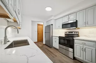 600 Lewis Ave, Jeannette, PA 15644 - Photo 11