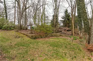3028 Ben Venue Dr, Unity Township, PA 15601 - Photo 7