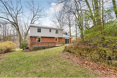 3028 Ben Venue Dr, Unity Township, PA 15601 - Photo 3