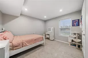 226 Regency Dr, North Strabane, PA 15330 - Photo 17