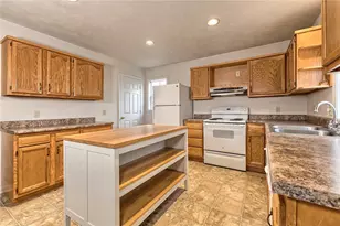 147 S Quarry St, Mount Pleasant Township, PA 15666 - Photo 19