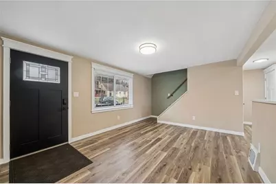 11283 Azalea Dr, Pittsburgh, PA 15235 - Photo 5