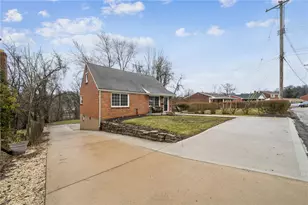 11283 Azalea Dr, Pittsburgh, PA 15235 - Photo 3