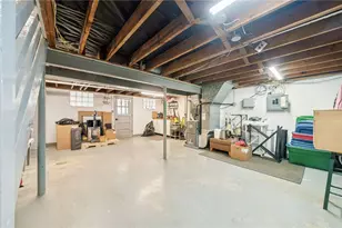 11283 Azalea Dr, Pittsburgh, PA 15235 - Photo 29